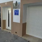 Bonita Y Amplia Casa Con Patio, En Centro Ciudad Mérida