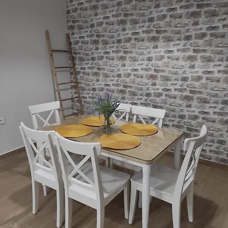 Bonita Y Amplia Casa Con Patio, En Centro Ciudad Апартаменты Мерида