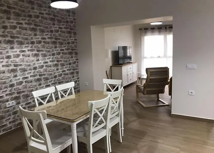 Apartamento Bonita Y Amplia Casa Con Patio, En Centro Ciudad Mérida